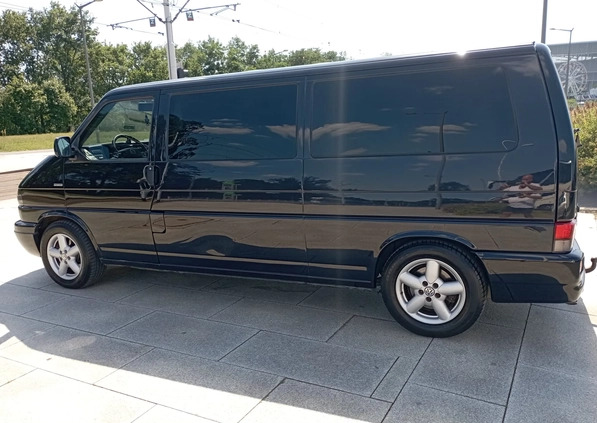 Volkswagen Caravelle cena 73900 przebieg: 273000, rok produkcji 2002 z Wrocław małe 191